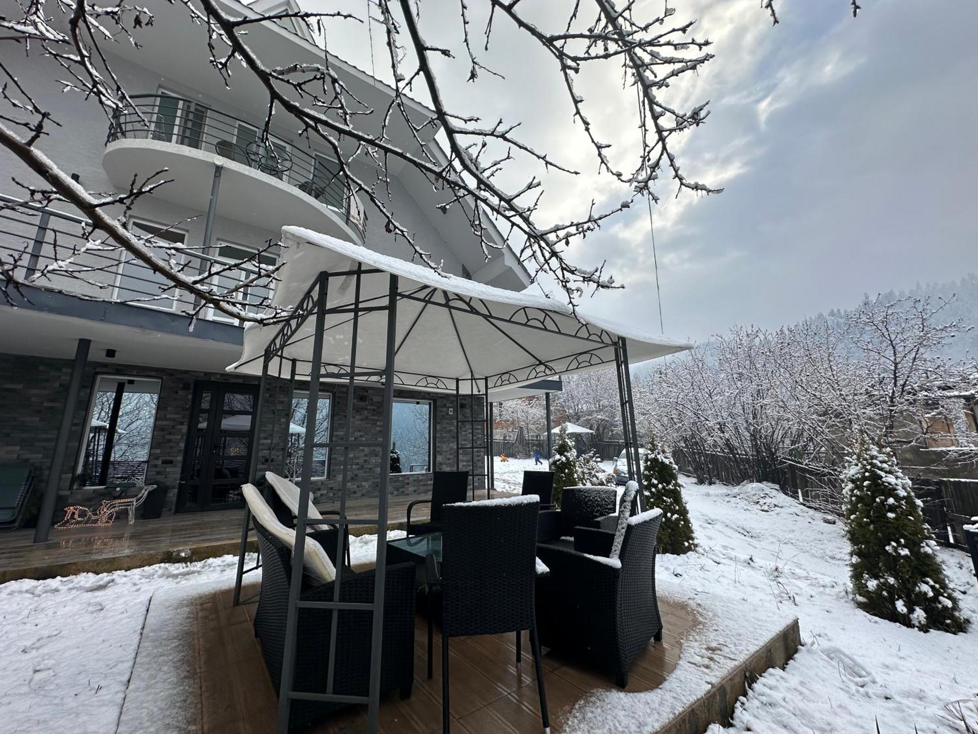Green Villa Tsaghveri 外观 照片
