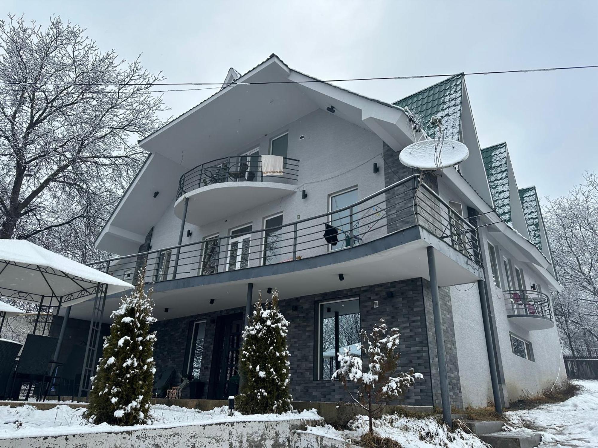 Green Villa Tsaghveri 外观 照片